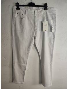 Vaquero talla grande blanco 2